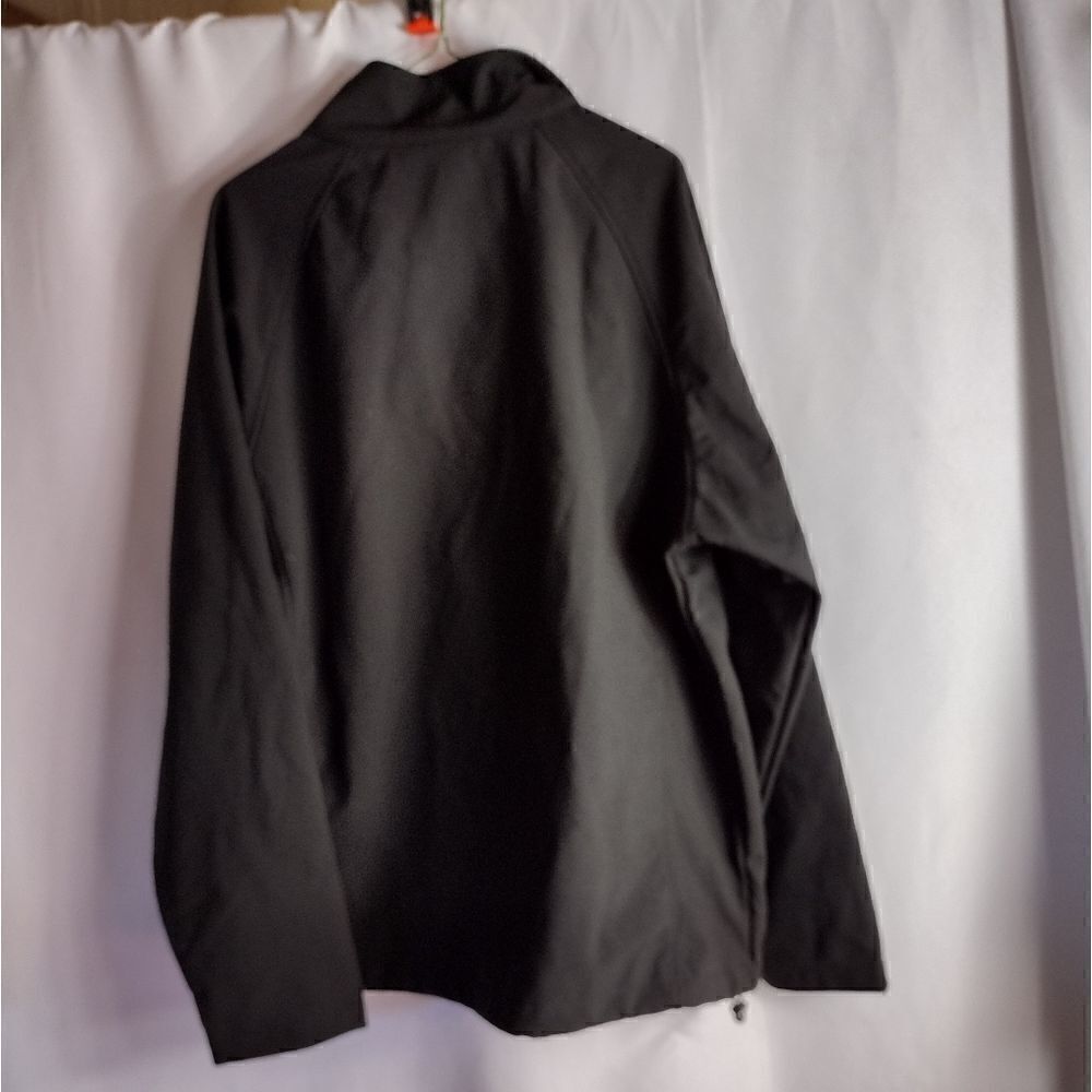 New Balance jacket - Picture 2 of 8